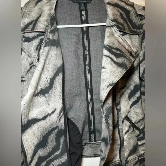 White House Black Market grey and black animal print moto jacket - Picture 6 of 9